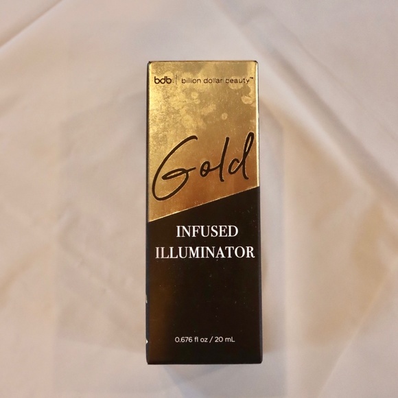 BDB Billion Dollar Beauty Other - Billion Dollar Beauty Gold Illuminator..New in Box
